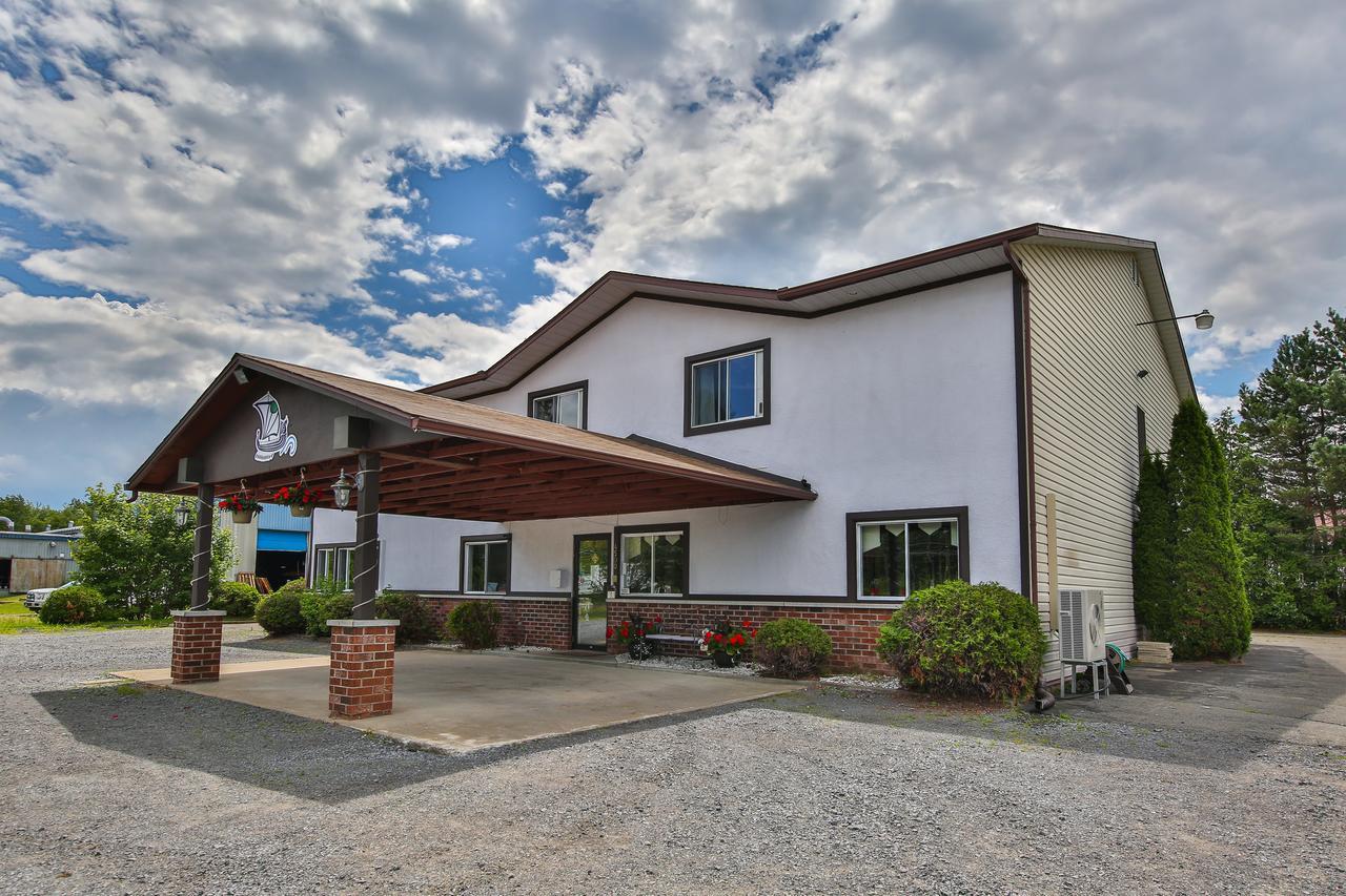 Auberge Motel Drakkar 肖维尼根 外观 照片